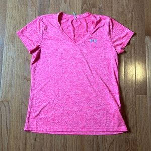Women Under Armor Tshirt